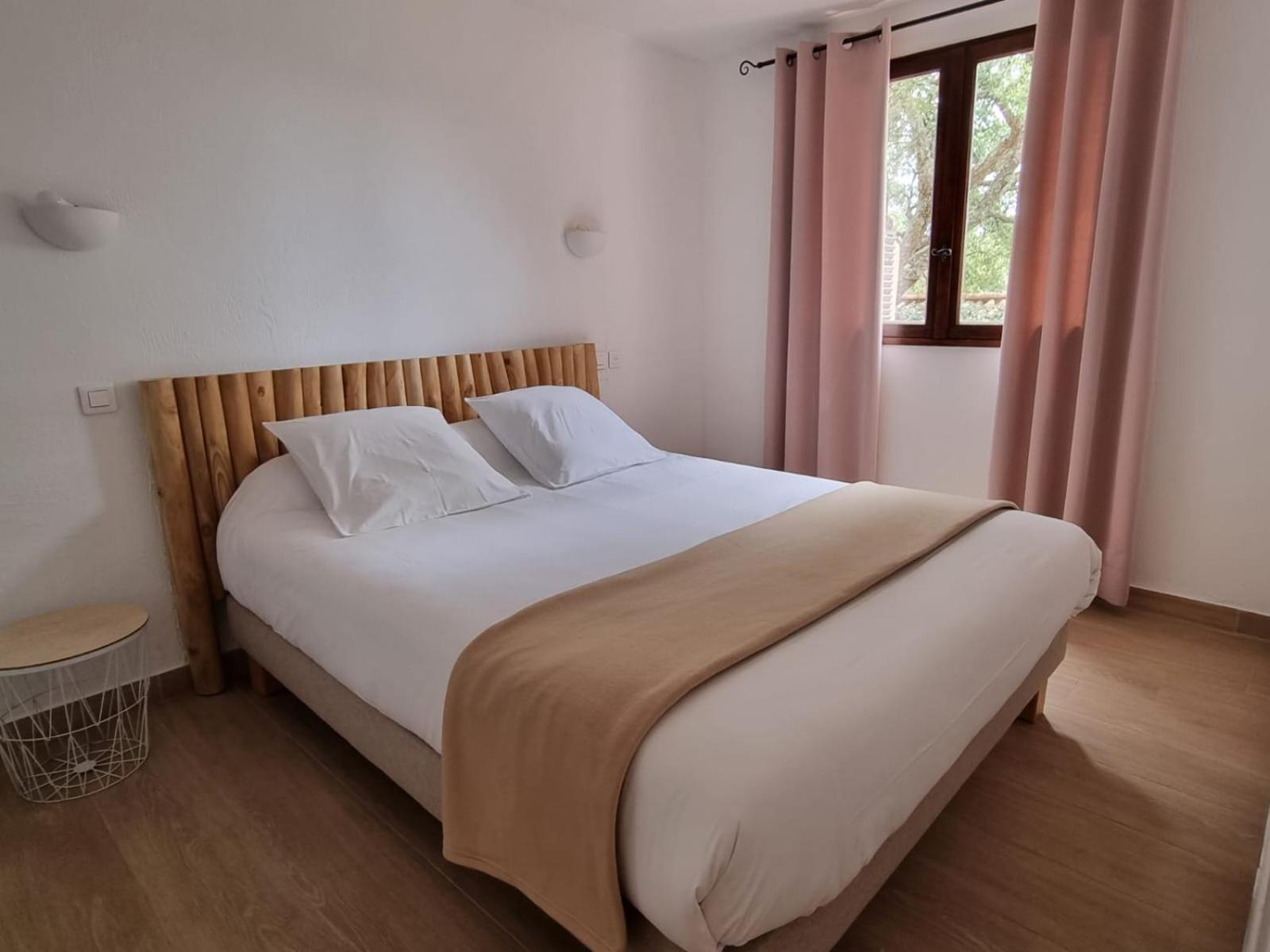 Bungalows Du Maquis ปอร์โต-เวคคีโอ ภายนอก รูปภาพ