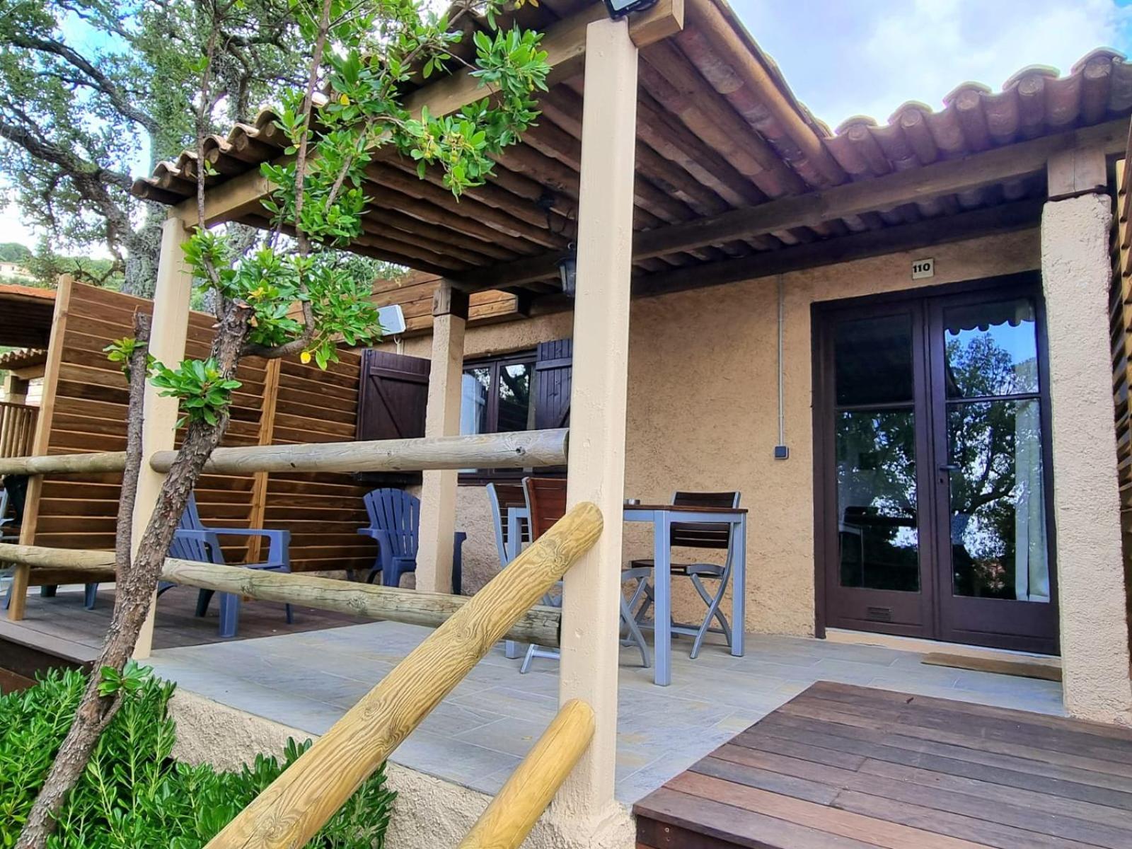 Bungalows Du Maquis ปอร์โต-เวคคีโอ ภายนอก รูปภาพ